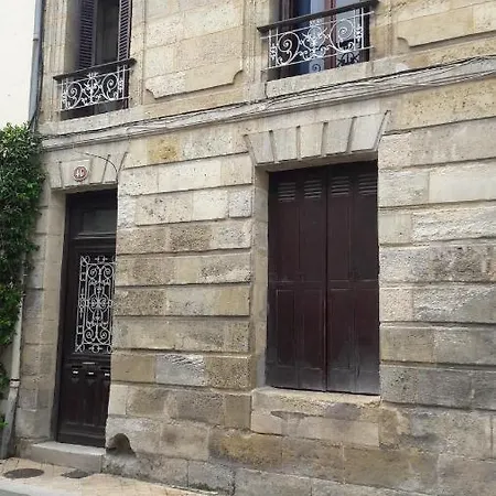 Chartrons Superbe T2 Avec Terrasse 아파트
