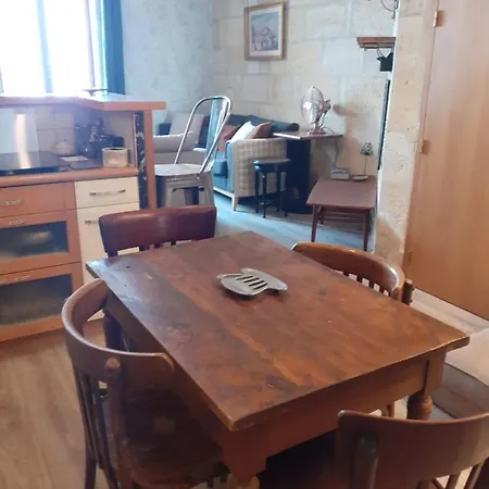 Chartrons Superbe T2 Avec Terrasse Апартаменты *