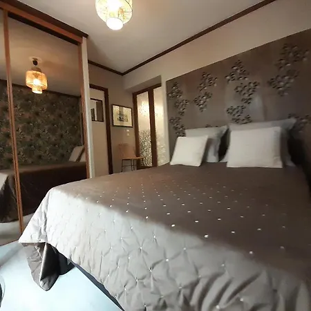 Chartrons Superbe T2 Avec Terrasse Апартаменты