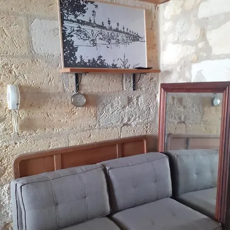 Chartrons Superbe T2 Avec Terrasse * بوردو