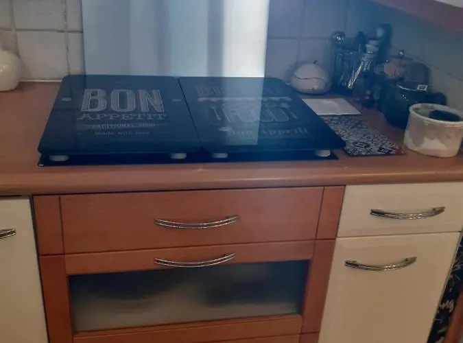 Chartrons Superbe T2 Avec Terrasse