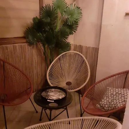 Апартаменты Chartrons Superbe T2 Avec Terrasse