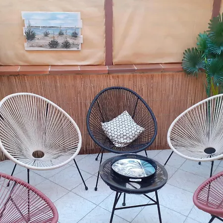 Chartrons Superbe T2 Avec Terrasse * 波尔多