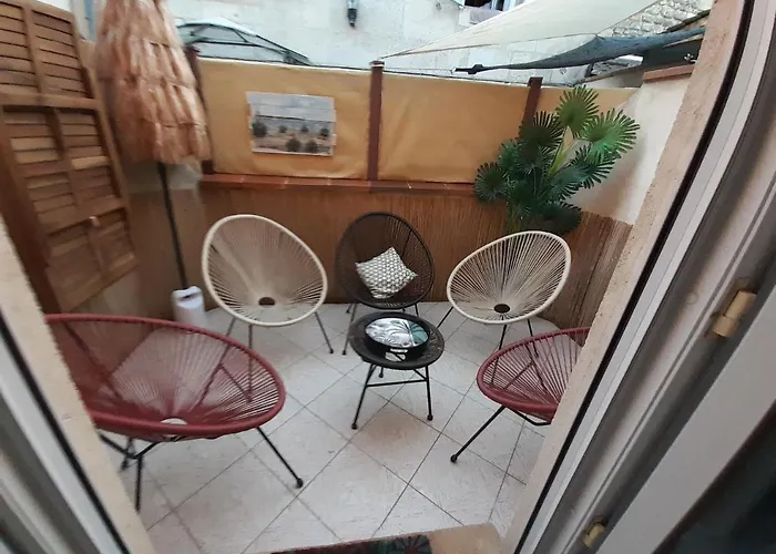 Lägenhet Chartrons Superbe T2 Avec Terrasse Bordeaux